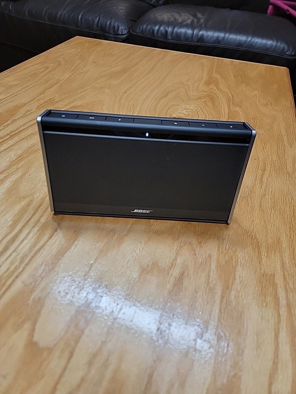 Bose SoundLink 404600 Wireless Mobile Speaker Bluetooth Portable Stereo System